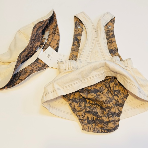 DENIM PINAFORE DRESS FOR BABY + REVERSIBLE BUCKET HAT FOR BABY + TODDLER - SET - Picture 2 of 4